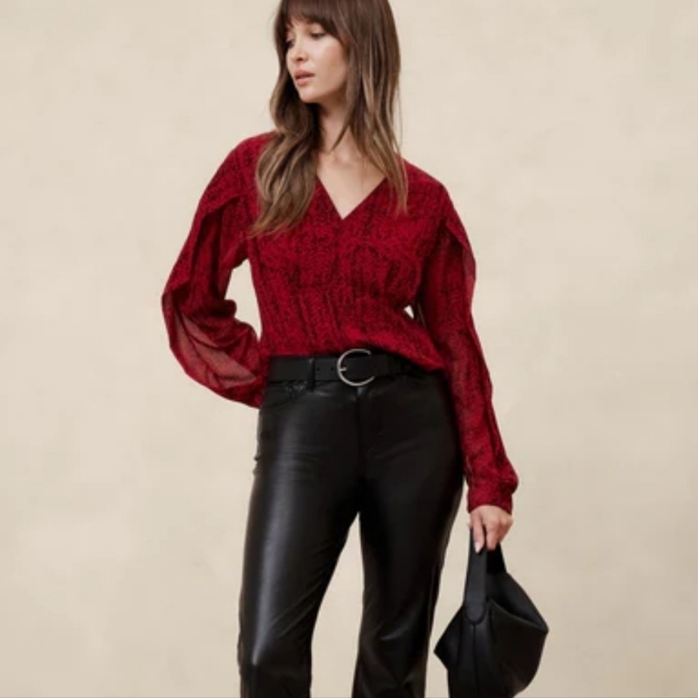 Banana Republic Red Draped Long Sleeve Blouse • Size 4 NWT